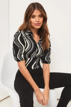 Lipsy Underbust Short Sleeve Shirt