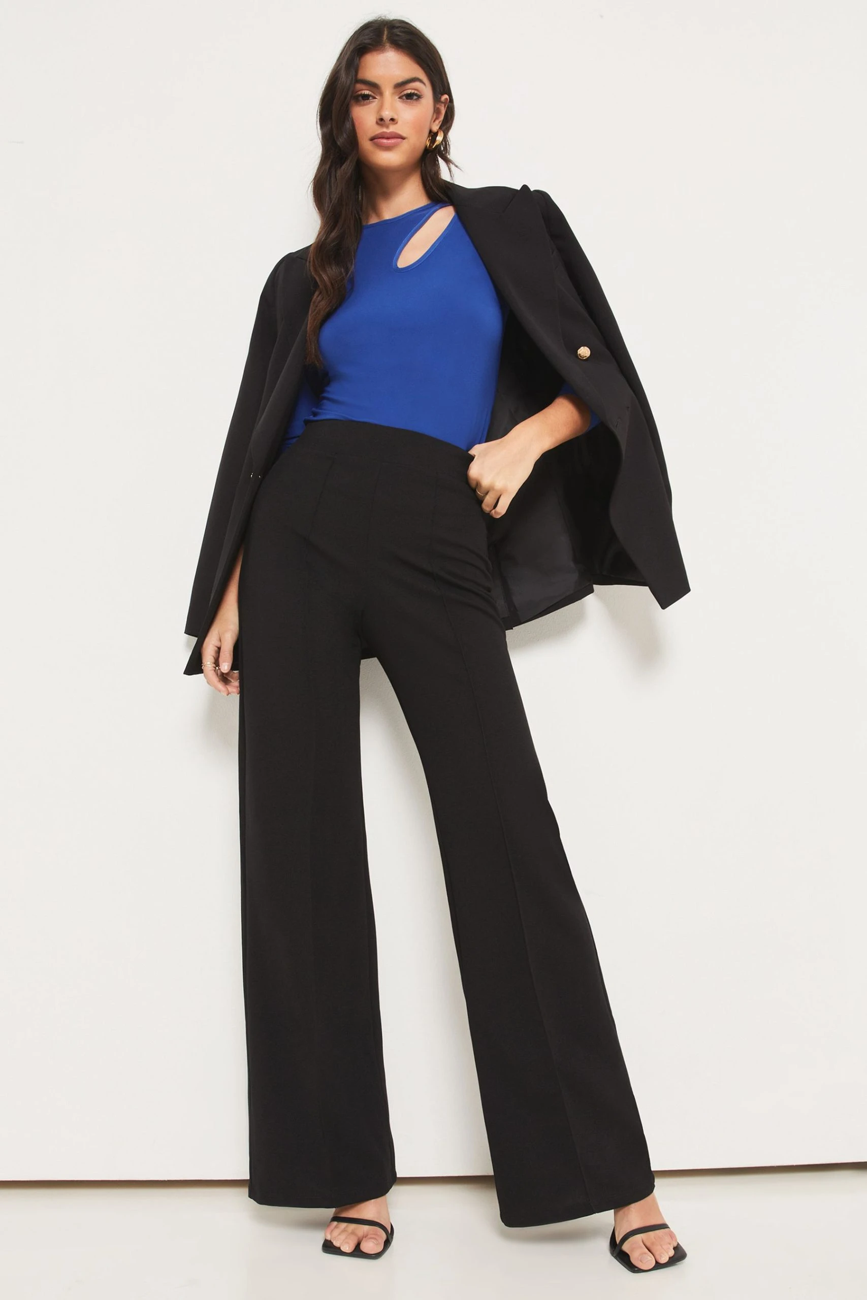 Lipsy Cut Out Detail Top - Image 3