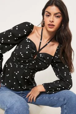 Lipsy Cross Front Sweetheart Keyhole Top