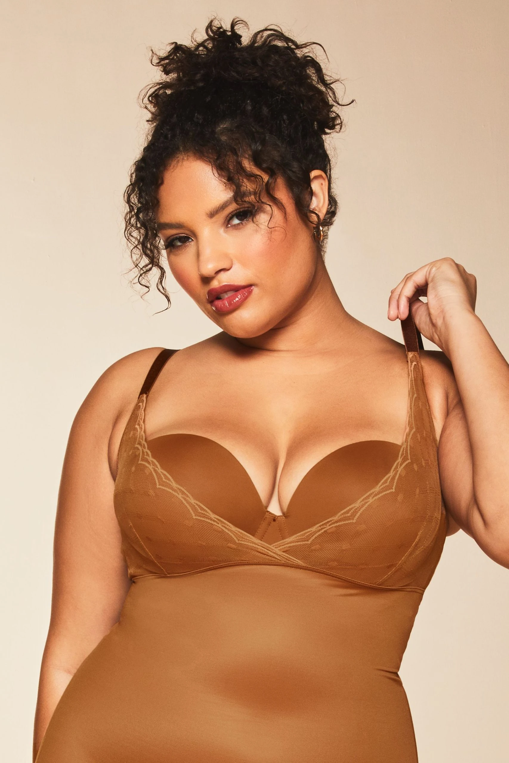 Lipsy Sculpt Medium Control Wear Your Own Bra Shapewear Slip - Image 4