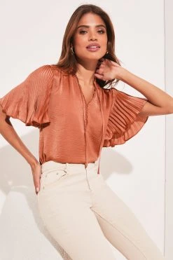 Lipsy Pleat V Neck Front Tie Flutter Sleeve Top